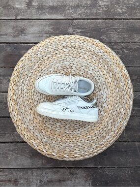 Women’s 7.5 White Sneakers with Black Leopard Accent - Reebok